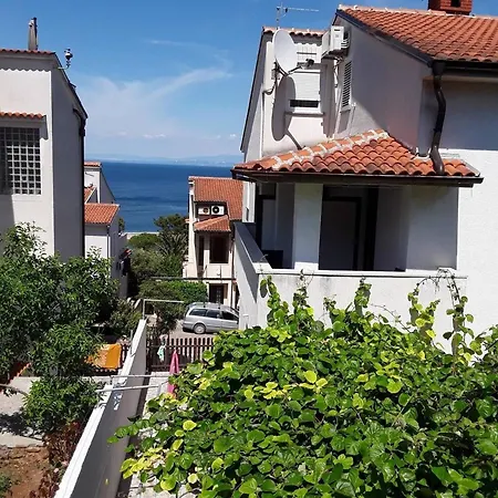 Apartman Studioapartment Meri 4 *