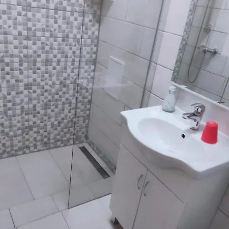 Studioapartment Meri 4 Apartman *